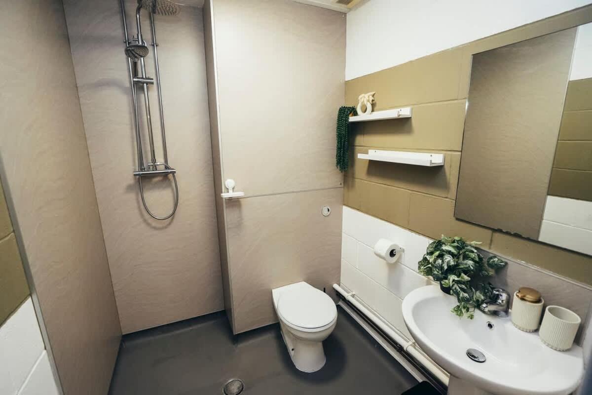 1Br City Centre Apt, Self Check In, Wifi, By Derbnb Sheffield Eksteriør billede